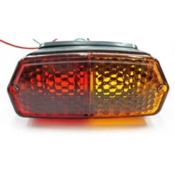 COPPIA FANALE POSTERIORE SX+DX PER TRATTORE FIAT A 3 LUCI 4247208 4243629 22799/ -Offerta economica Michelin 25105157 3