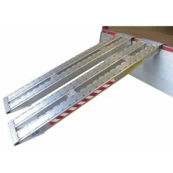 Lunghezza Di Rampa 1.00m - Altezza Raggiungibile 300mm - Portata Max A Coppia In Base Al Passo: 1.50m:29000kg /1.750m:29000kg/ 2.00m:29000kg - Prezzo Unitario - M120F/450/1000